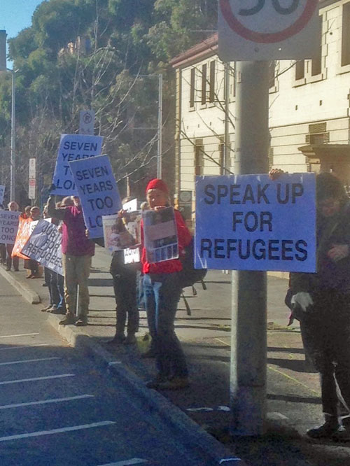 Tas Amnesty Refugee Rights Group & Tassie Nannas opposite Senator Duniam's office Hobart-ii